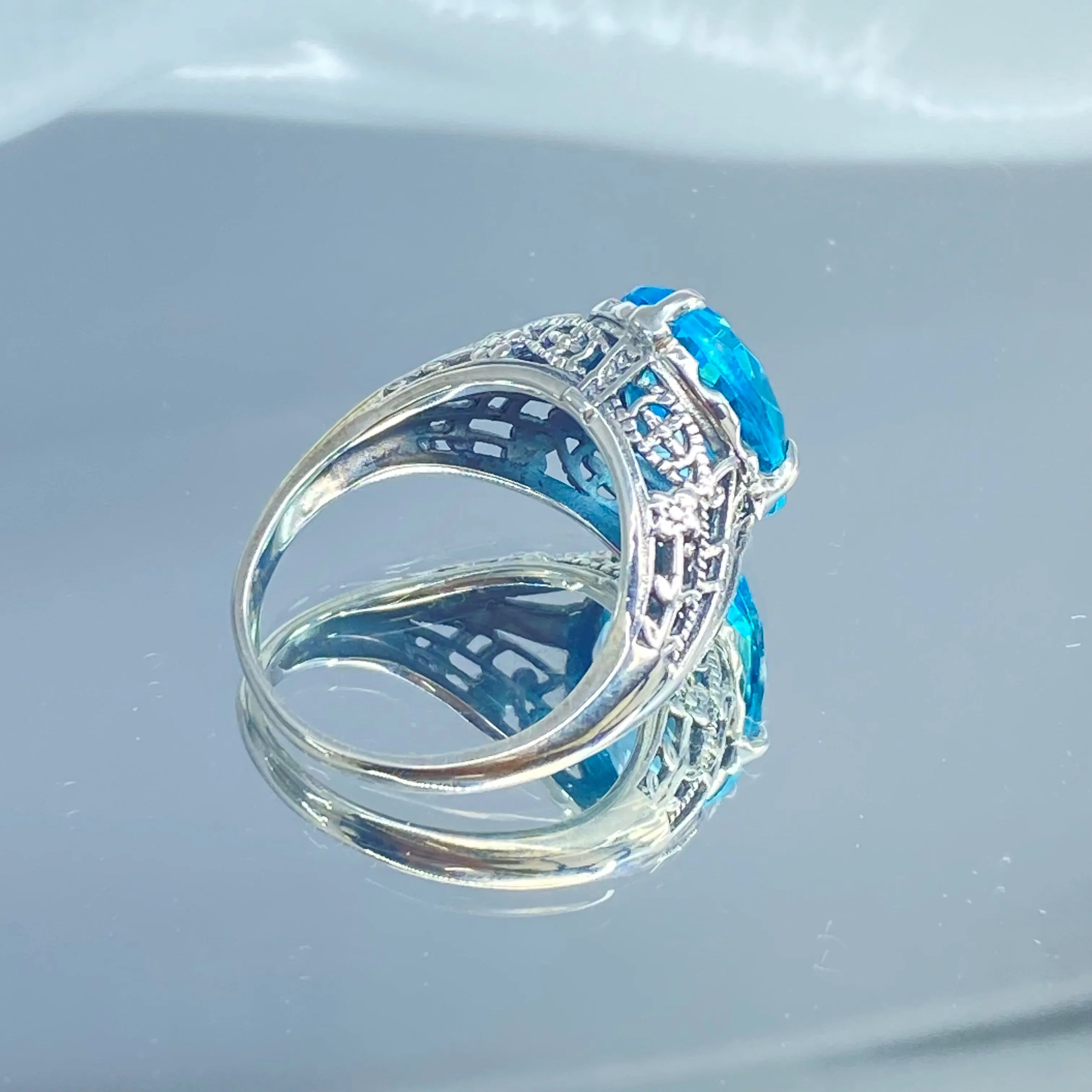 Aquamarine Ring, Size 9, Oval Art Nouveau Style, Vintage Sterling Silver Filigree Ring, Vic-ATQ Ring, D65 - Ready to Ship