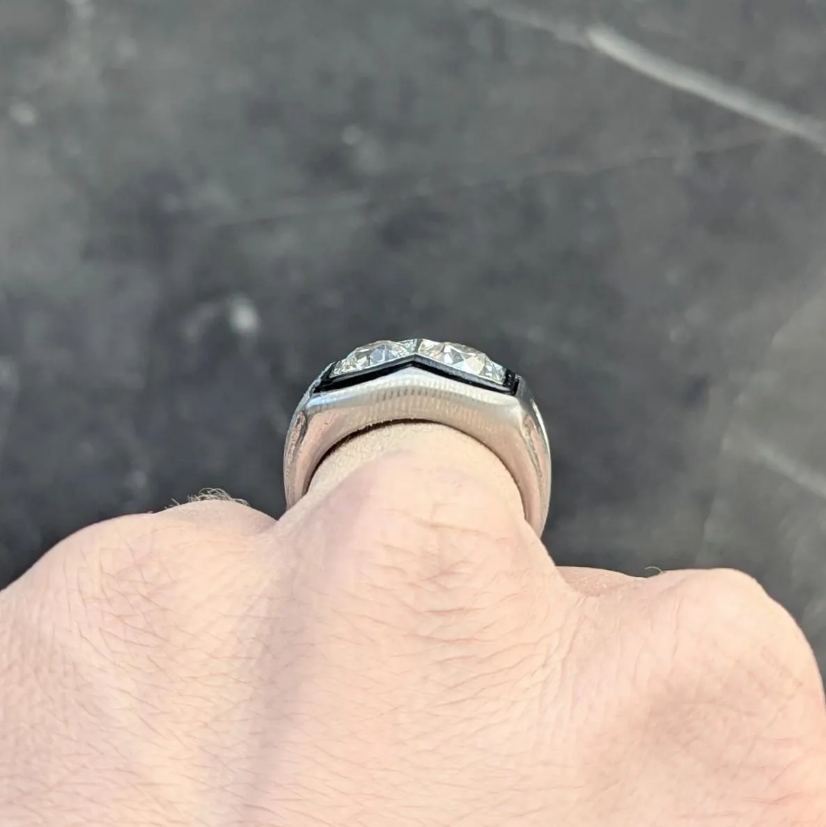 Art Deco 2.00 CTW Old European Diamond Enamel Platinum Toi-Et-Moi Vintage Unisex Band Ring