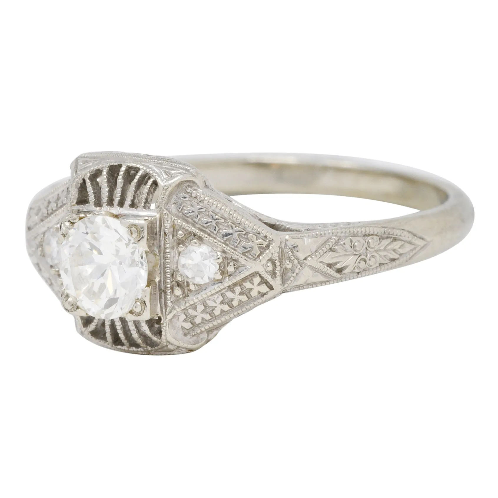 Art Deco Diamond 19 Karat White Gold Orange Blossom Vintage Engagement Ring