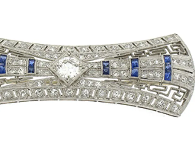 Art Deco Diamond and Sapphire Brooch in Platinum