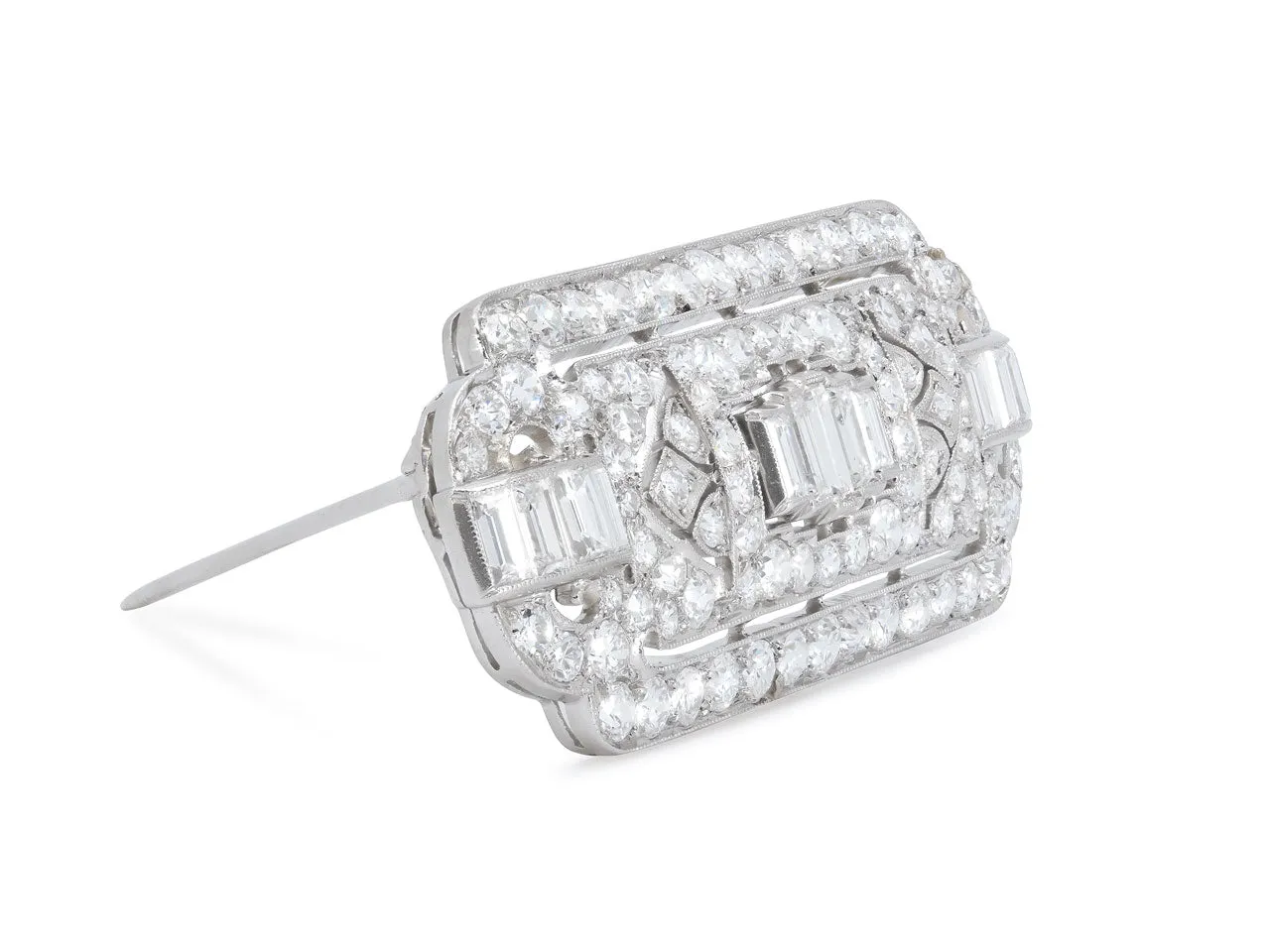 Art Deco Diamond Brooch in Platinum