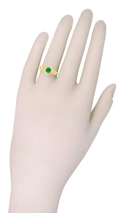 Art Deco Emerald Engraved Filigree Engagement Ring in 14 Karat Yellow Gold