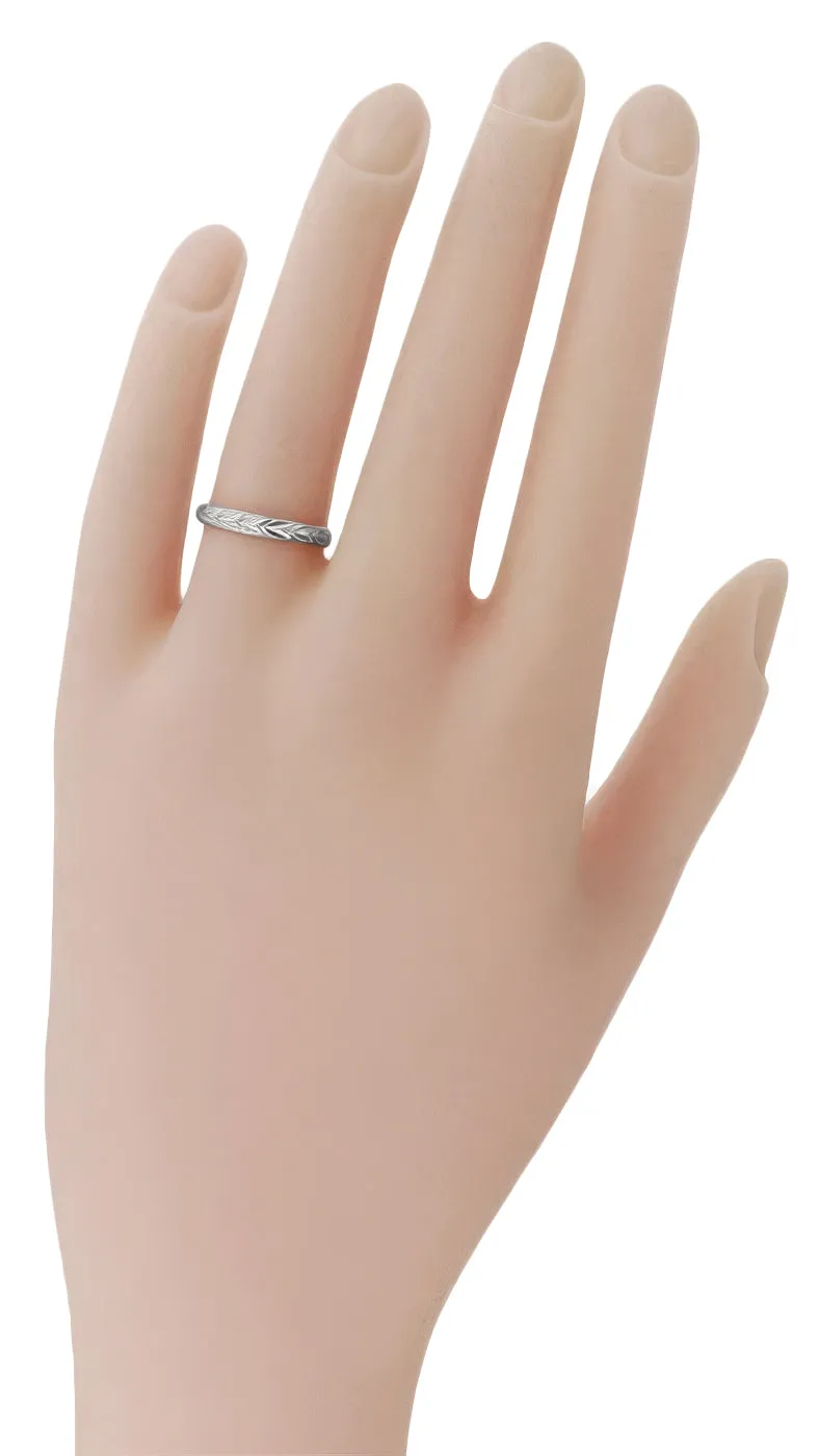 Art Deco Vine of Maile Leaves Sculptural Wedding Band in White Gold - 3mm Wide