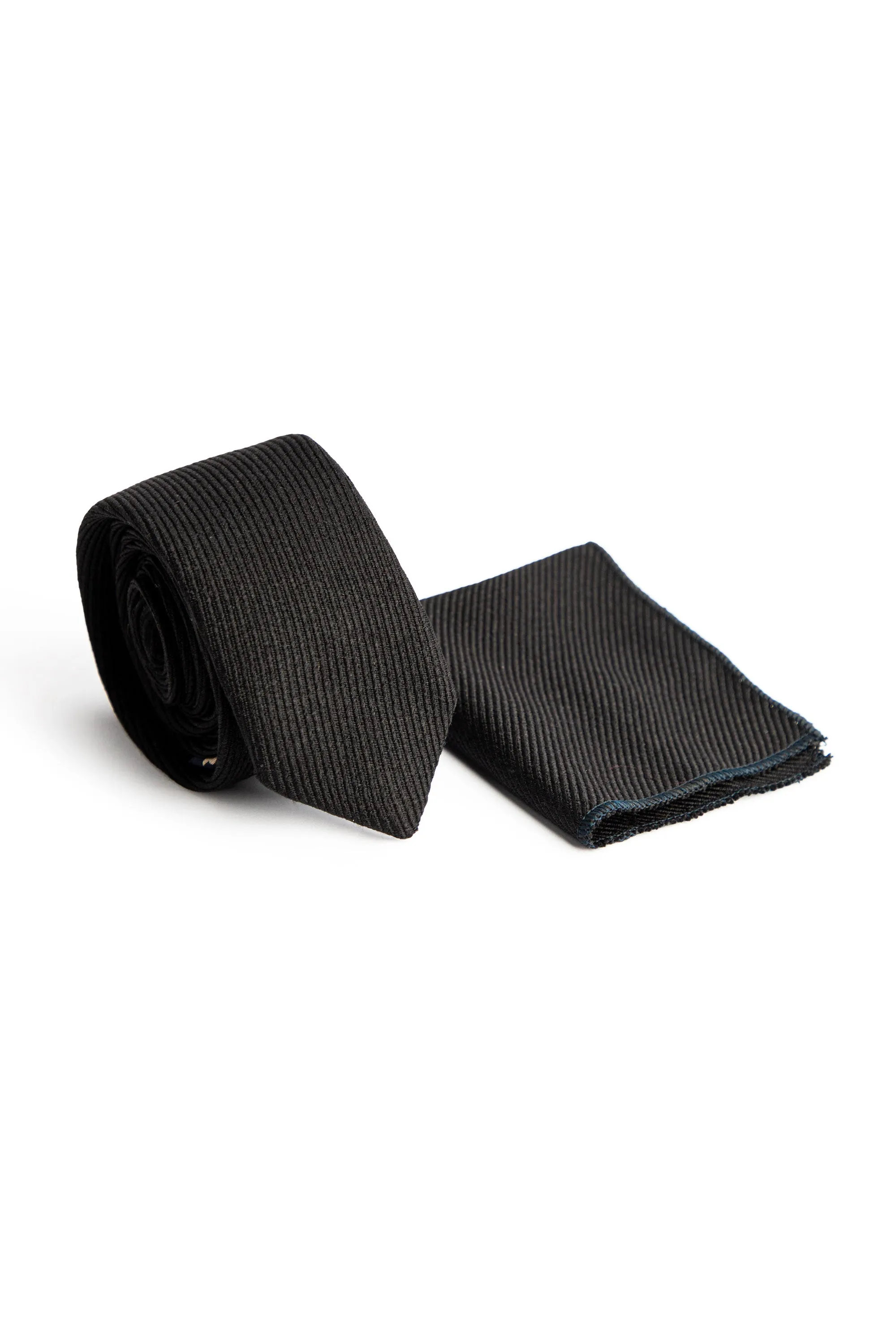 Black Tweed