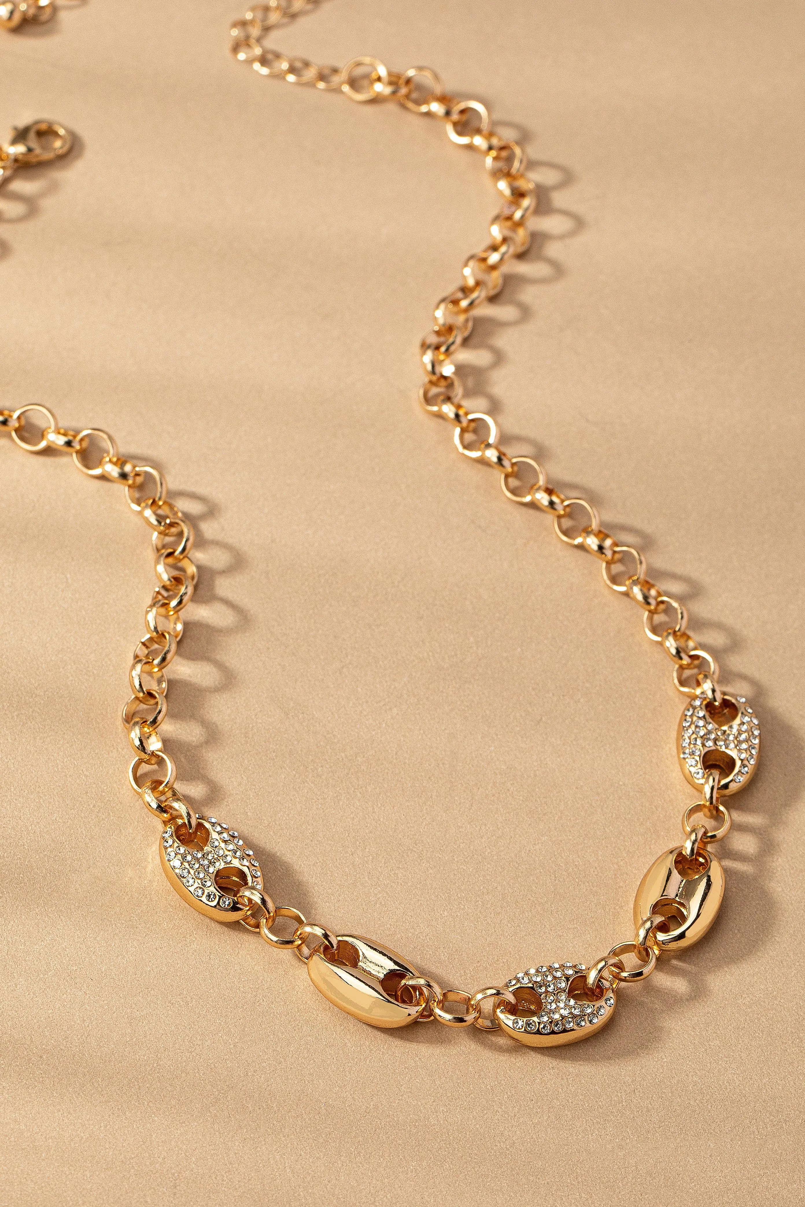 Chain And Pave Marina Links Necklace In Gold