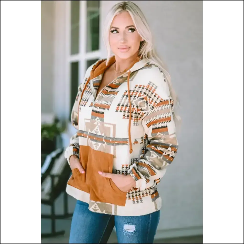Chic Geometric Quarter-Zip Hoodie - Effortless Style!
