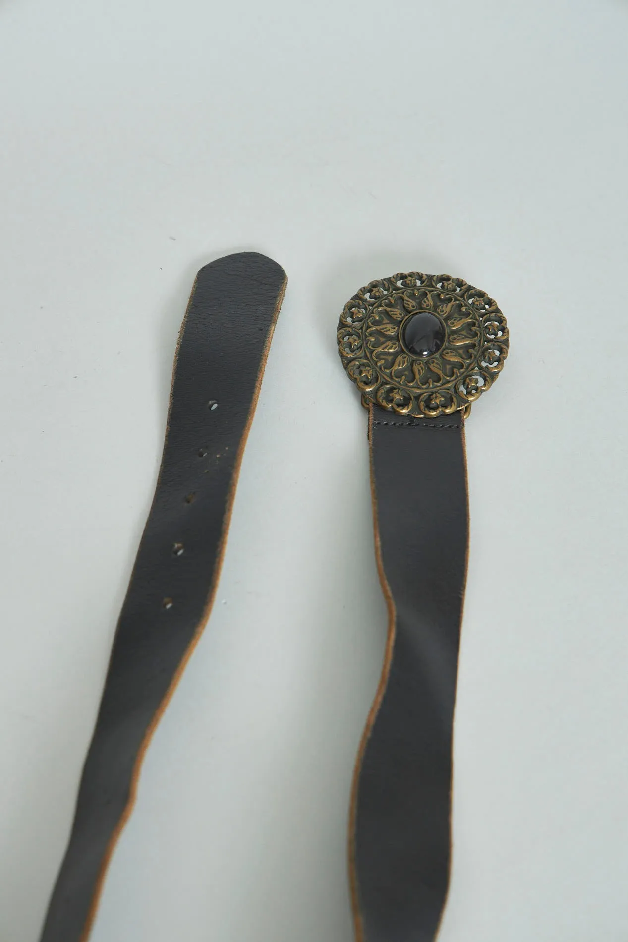 Cinturon vintage  negro nostalgic talla M 785