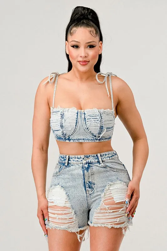 Distressed set