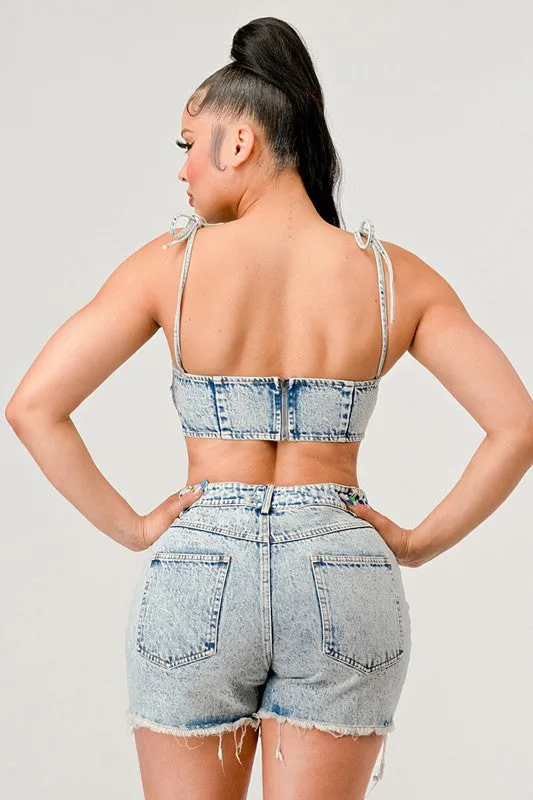 Distressed set