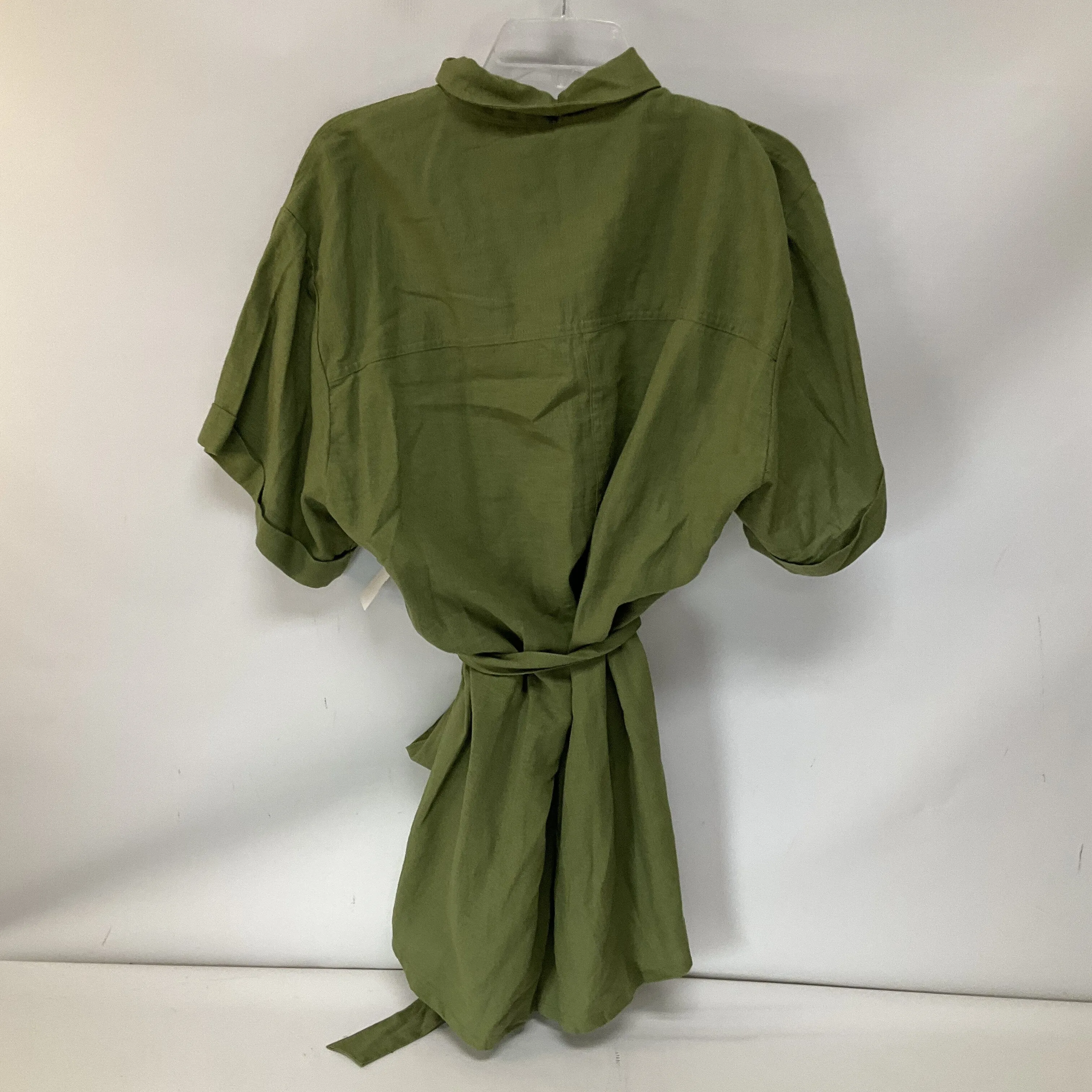 Dress Casual Short By Abercrombie And Fitch  Size: M