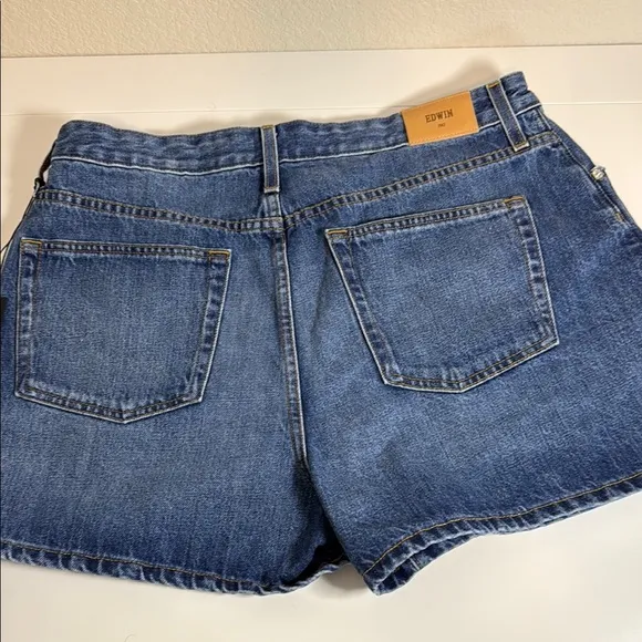 Edwin amber short in color idle Sz 33 Blue Jean Shorts nwt 1337
