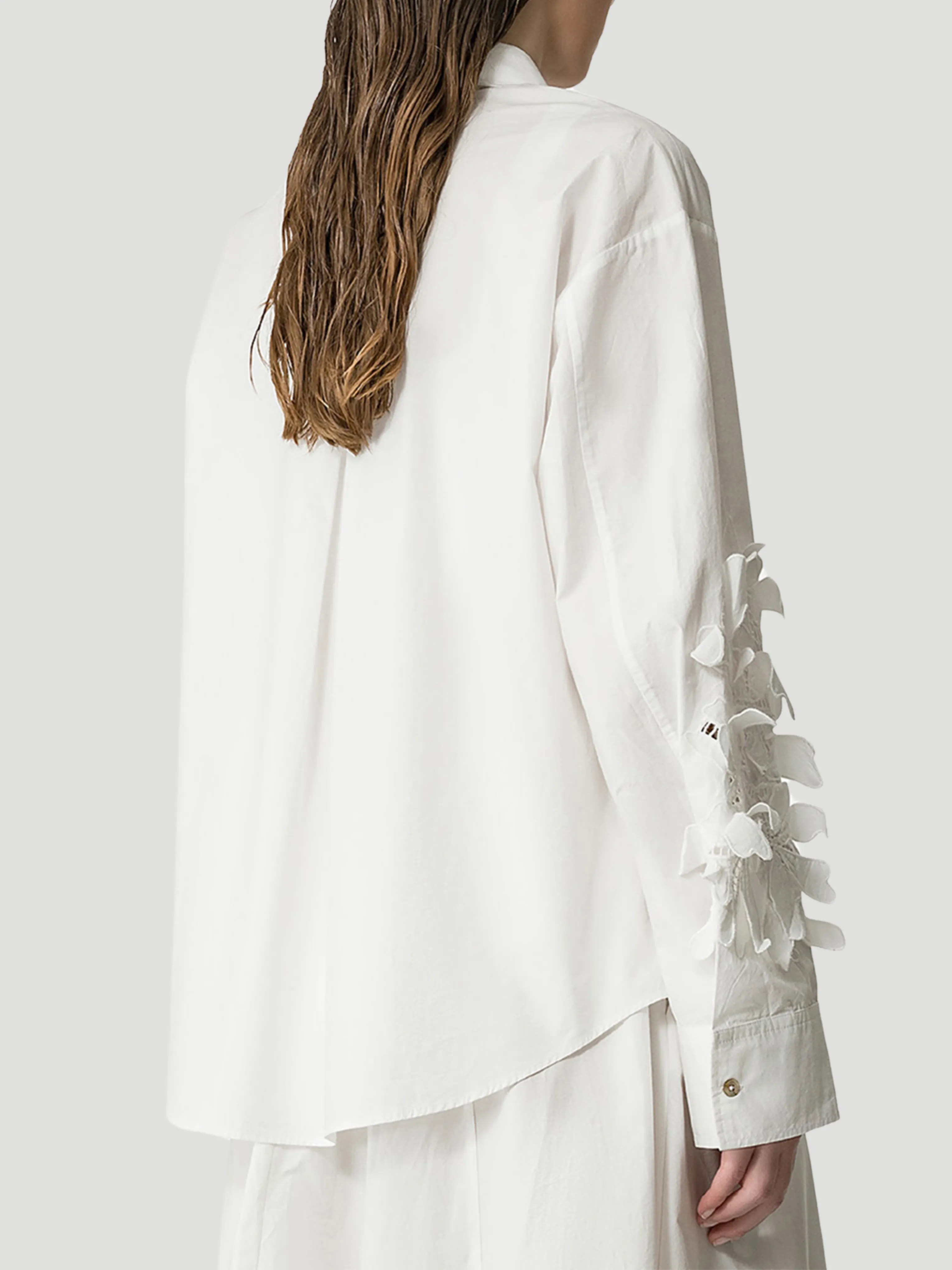 En Fleur Cotton Embroidered Shirt in White