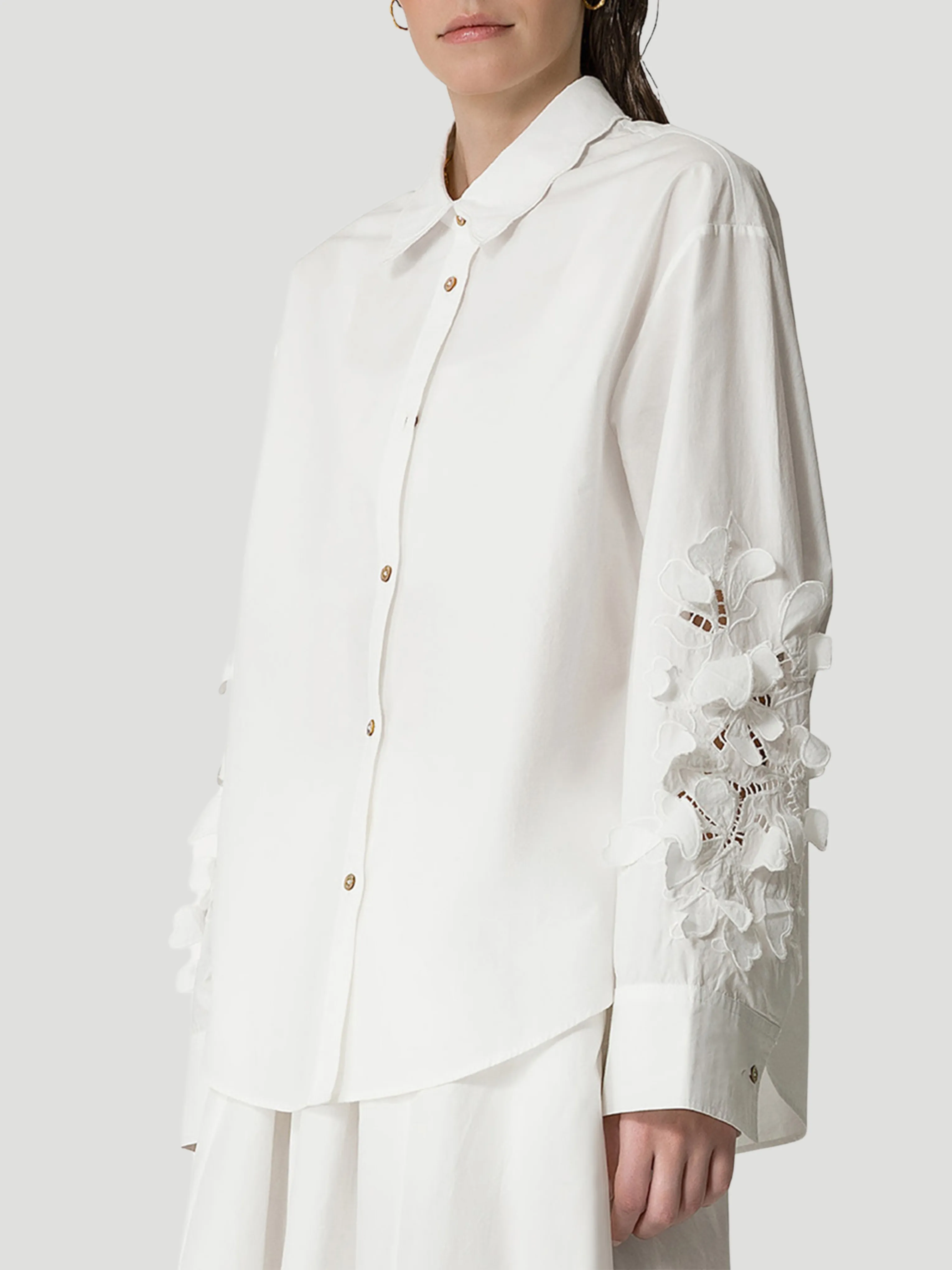 En Fleur Cotton Embroidered Shirt in White