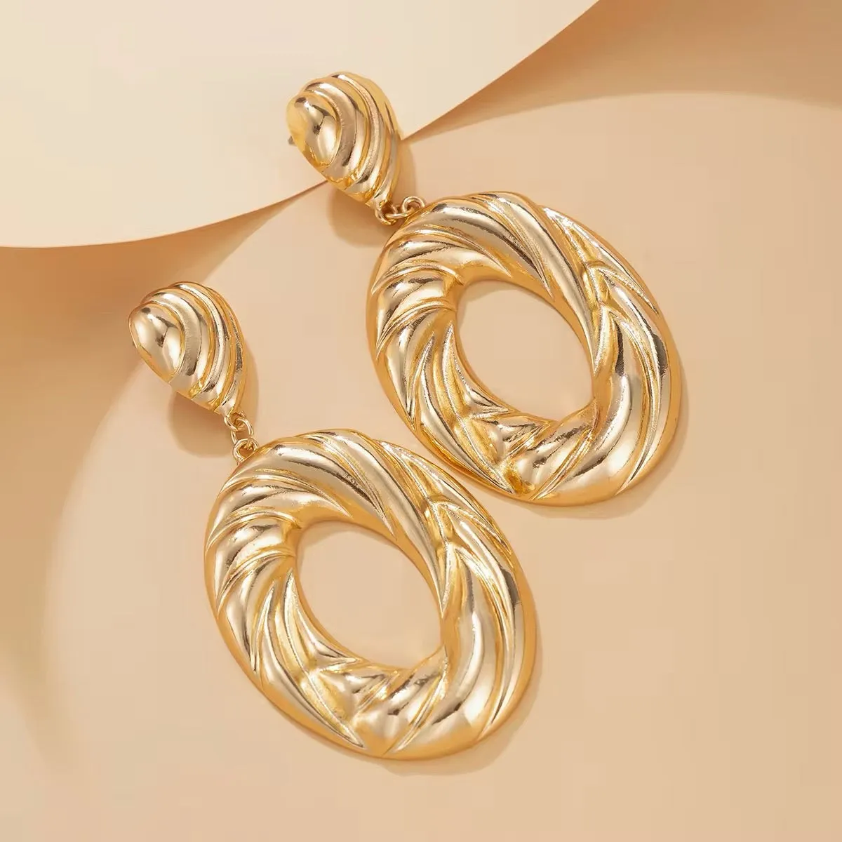 Exaggerated Twisted Metal Big Hollow Circle Pendant Earrings