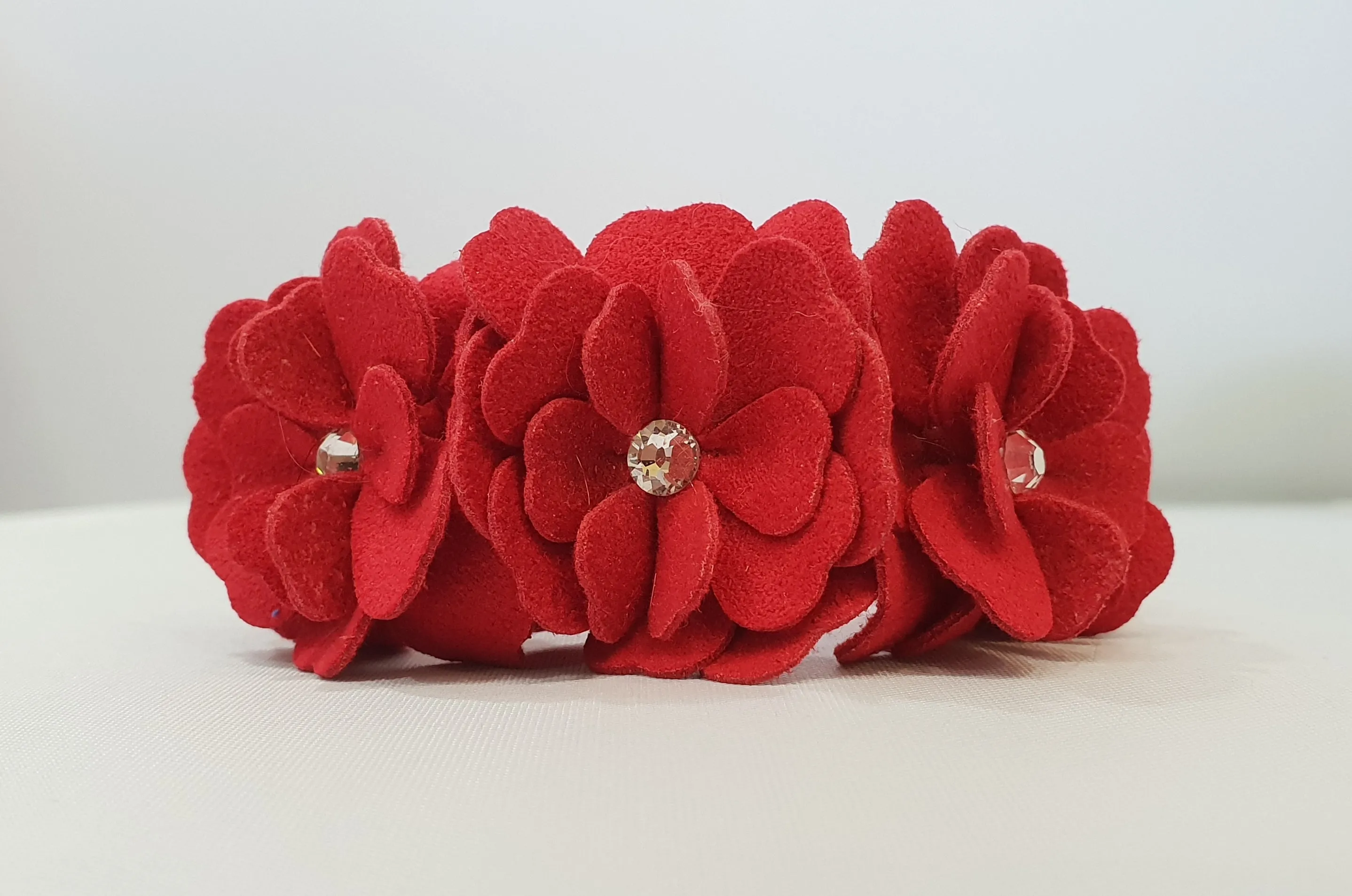 Flower Microsuede 1/2" Collar