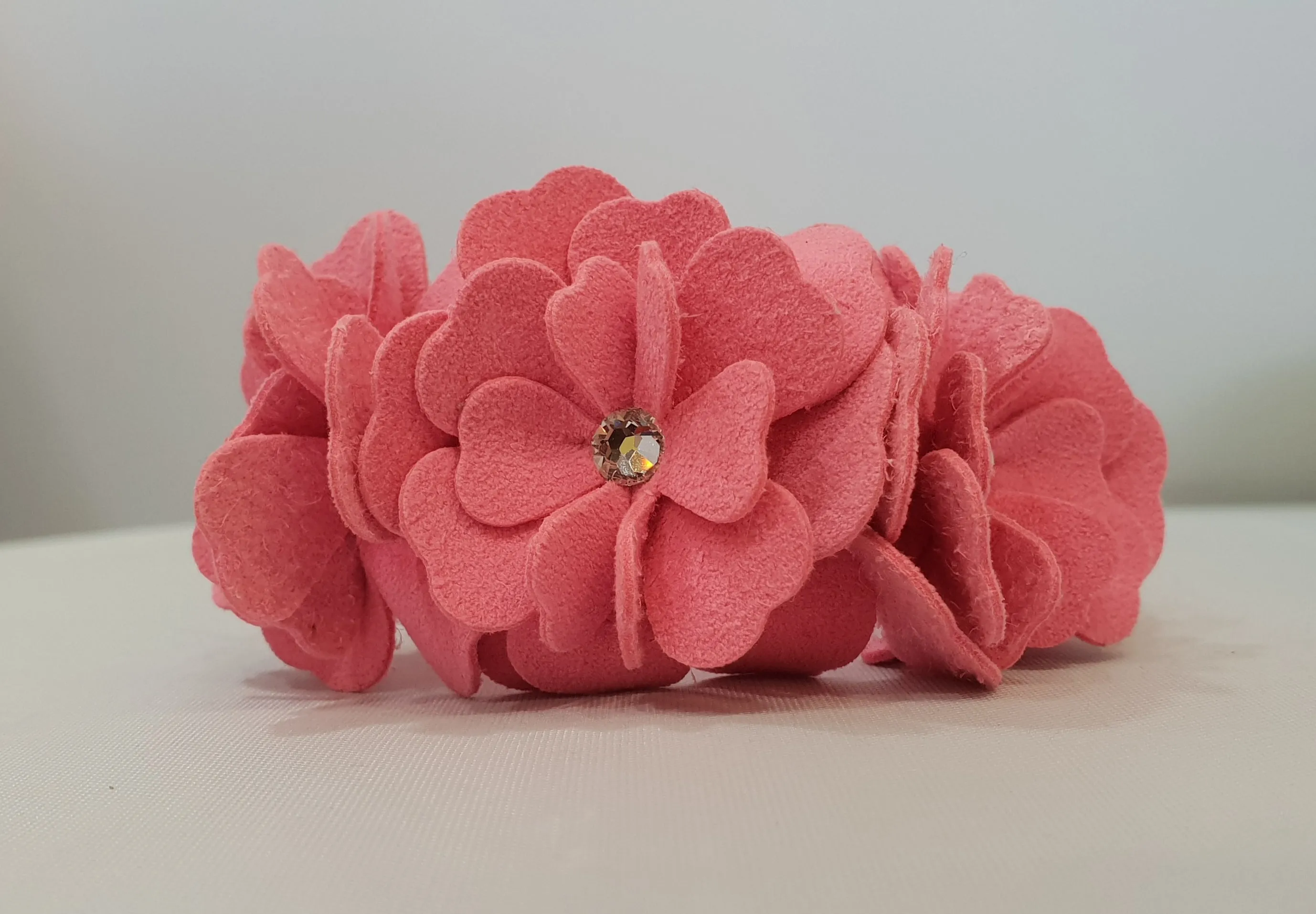 Flower Microsuede 1/2" Collar