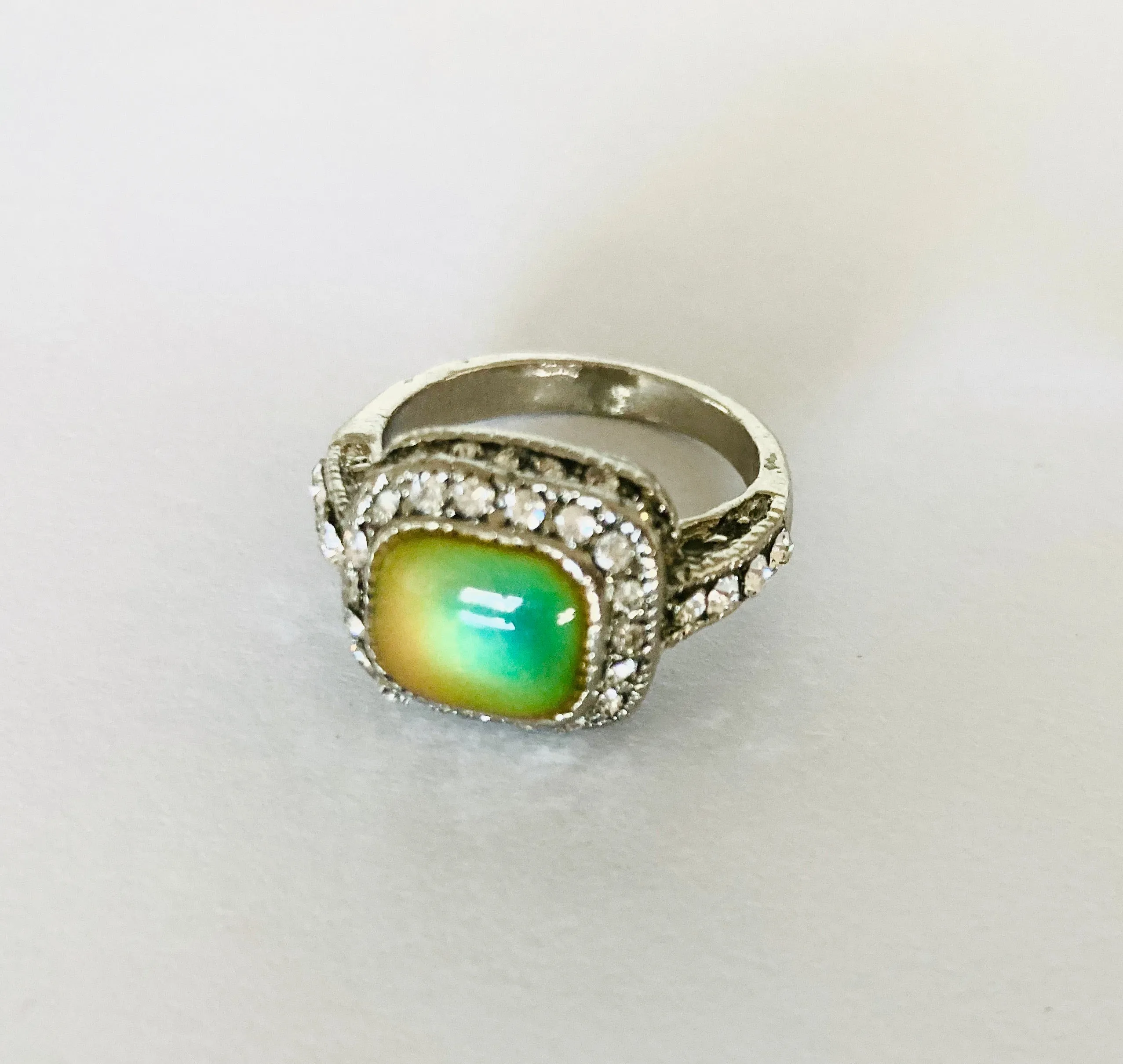 Glistening Mood Ring