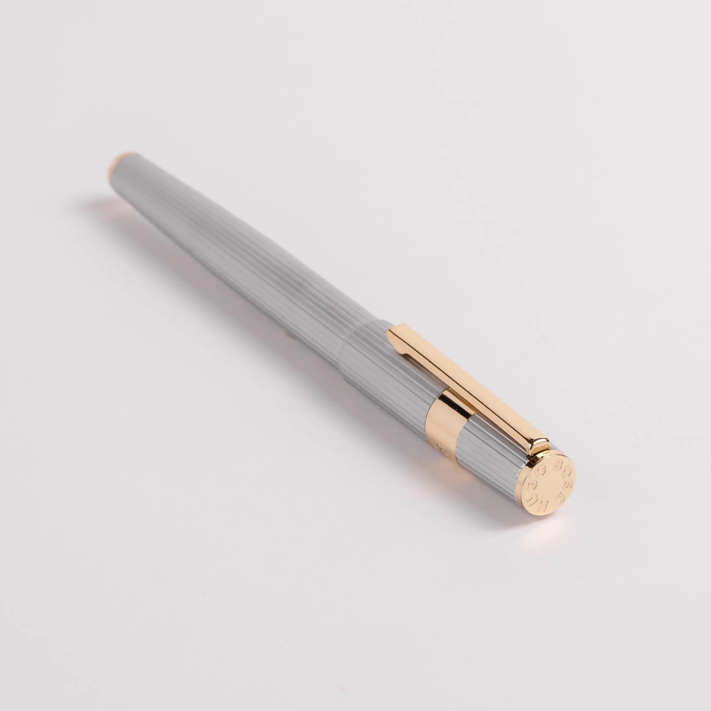 HUGO BOSS HSV2855B-Rollerball pen Gear Pinstripe Silver / Gold