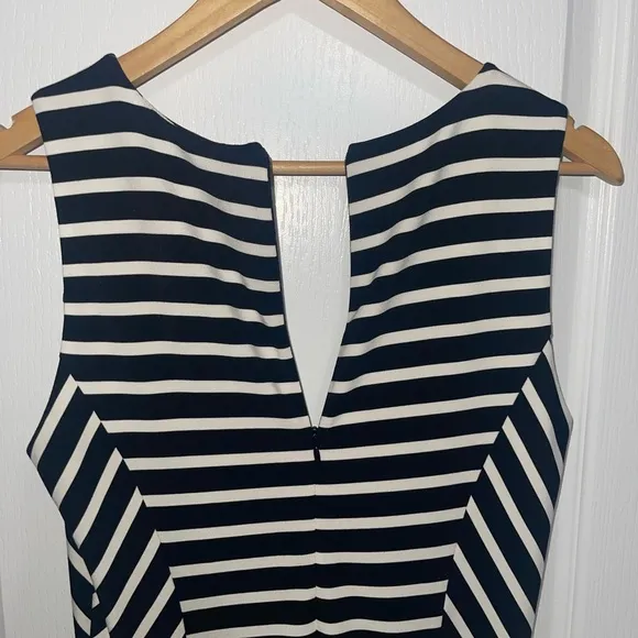 JOSEPH RIBKOFF Sleeveless Striped V-neck Silver Zip Dress Style 152908 {$285} 8