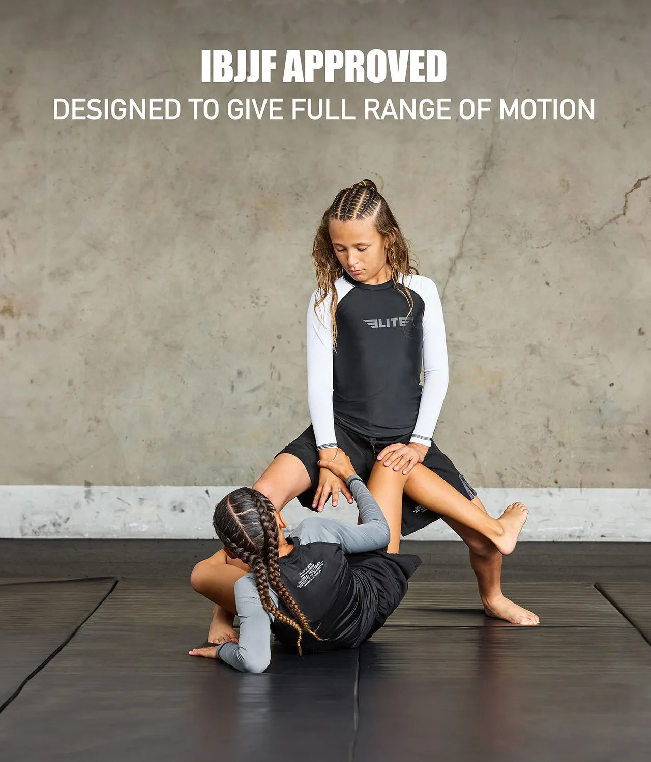 Kids' Standard White Long Sleeve Wrestling Rash Guard