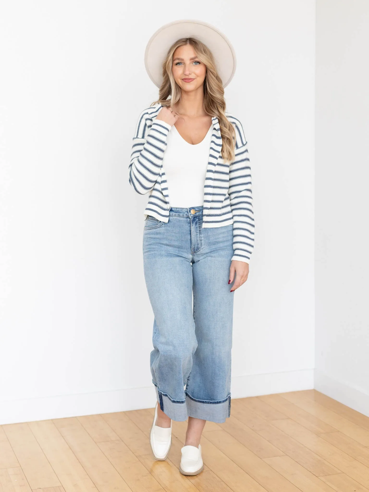 KUT Charming Meg High Rise Wide Leg