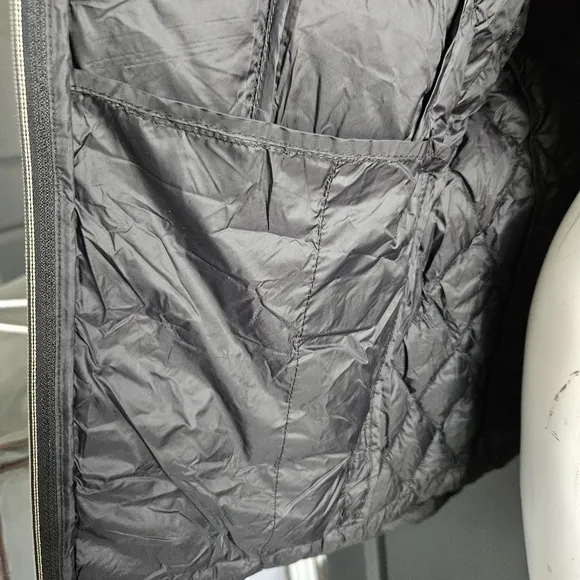Michael Kors Down Puffer Jacket Women Sz Medium Black Gold