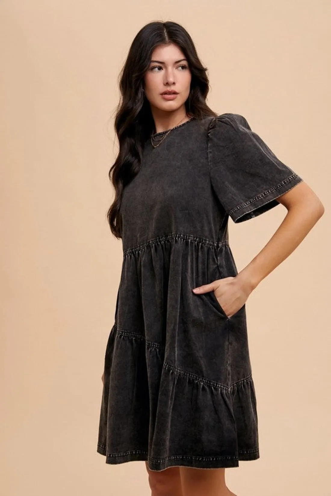 Mineral Washed Round Neck Short Sleeve Denim Dress in Black