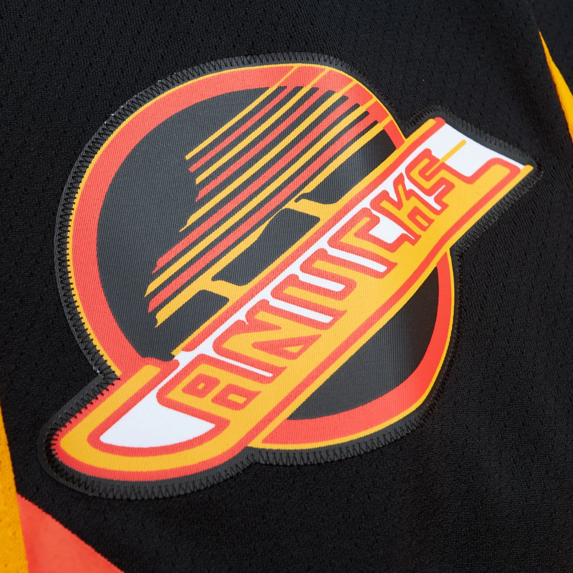Mitchell & Ness Blue Line Vintage Senior Jersey - Vancouver Canucks Tiger Williams