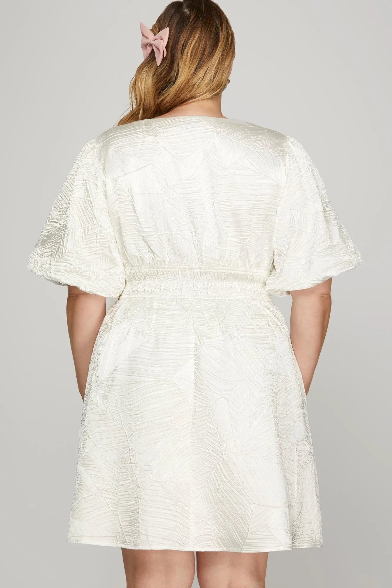 Off White Crinkle Woven V-Neck Balloon Sleeve Mini Dress