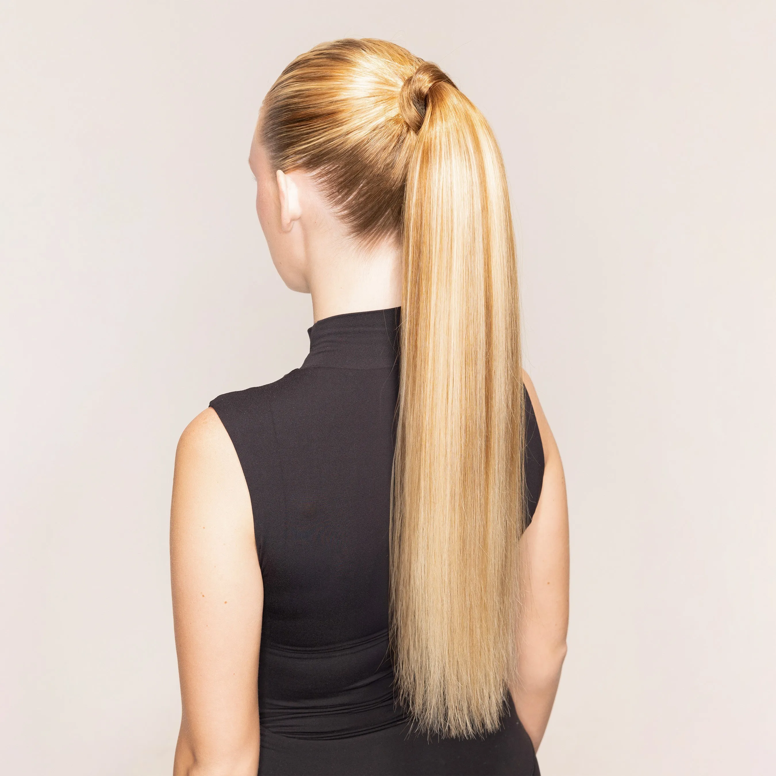 "The Ponytail" 2.0 by Bellami x Andrew Fitzsimons, Vanilla Latte Highlight
