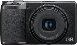 Ricoh GR IIIx HDF