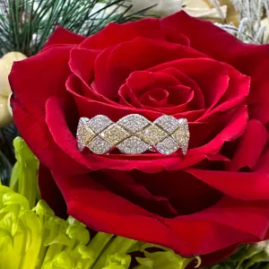 Simon G Two Tone 18K Gold Diamond Quilted Fashion Ring LR3120