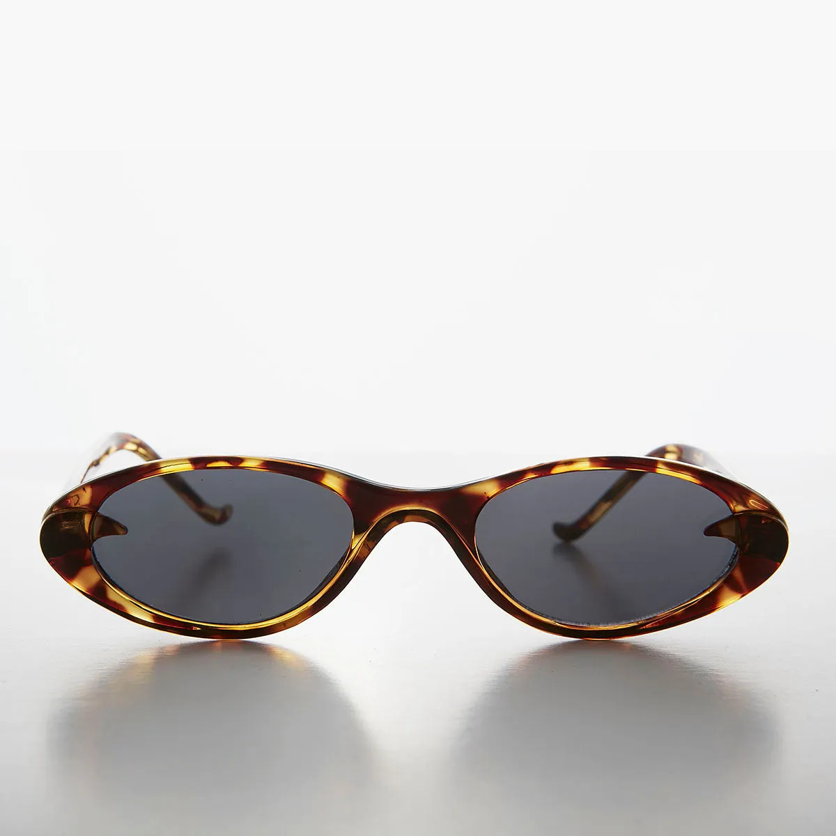 Slim Small Frame Oval Retro Cat Eye Sunglass - Selena