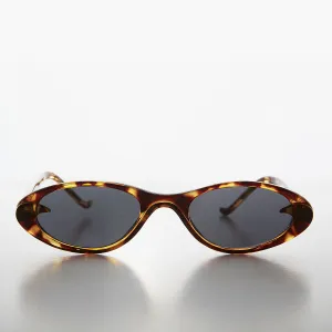 Slim Small Frame Oval Retro Cat Eye Sunglass - Selena
