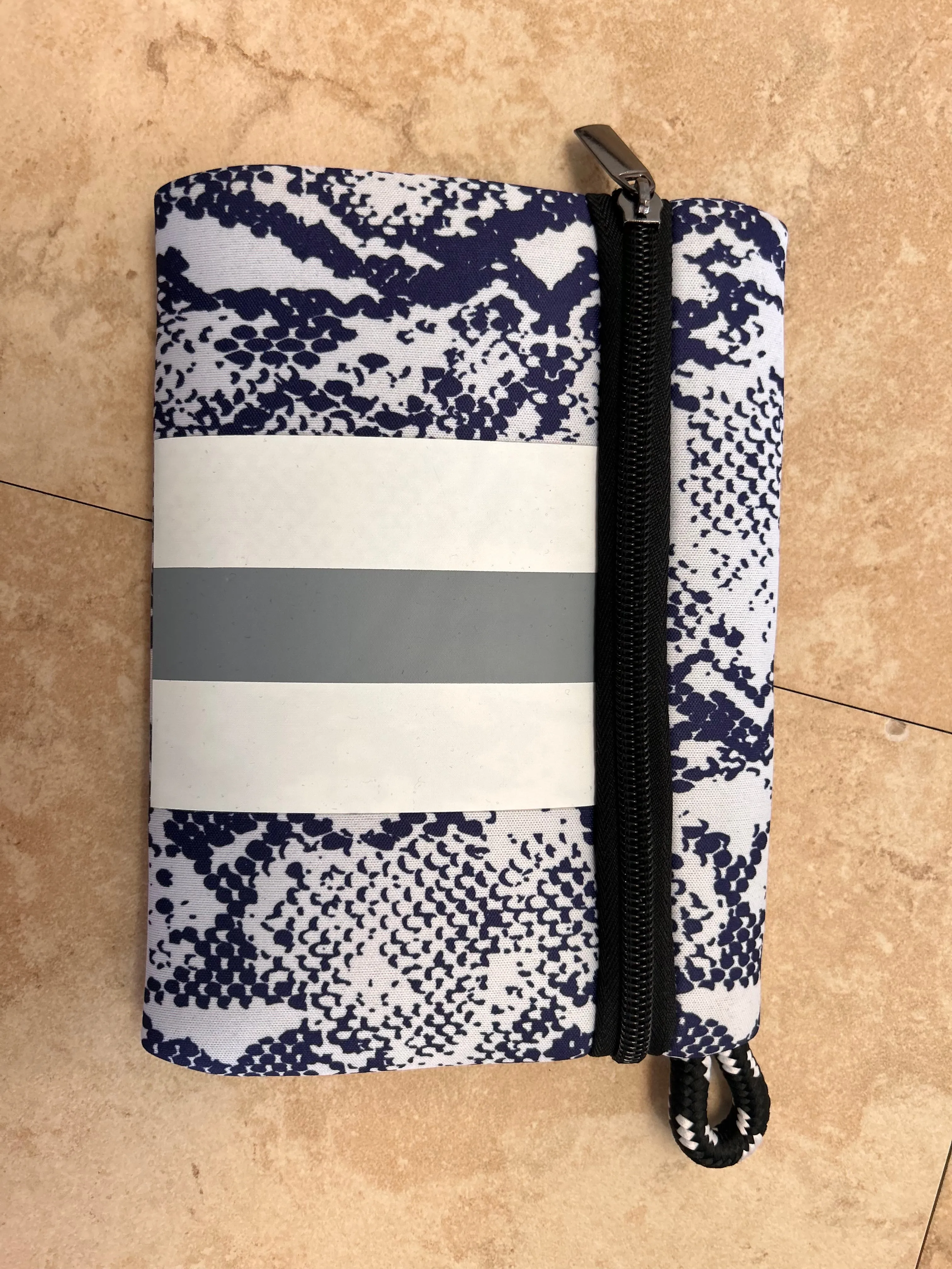 Snake Print Neoprene Purse with zippered pouch