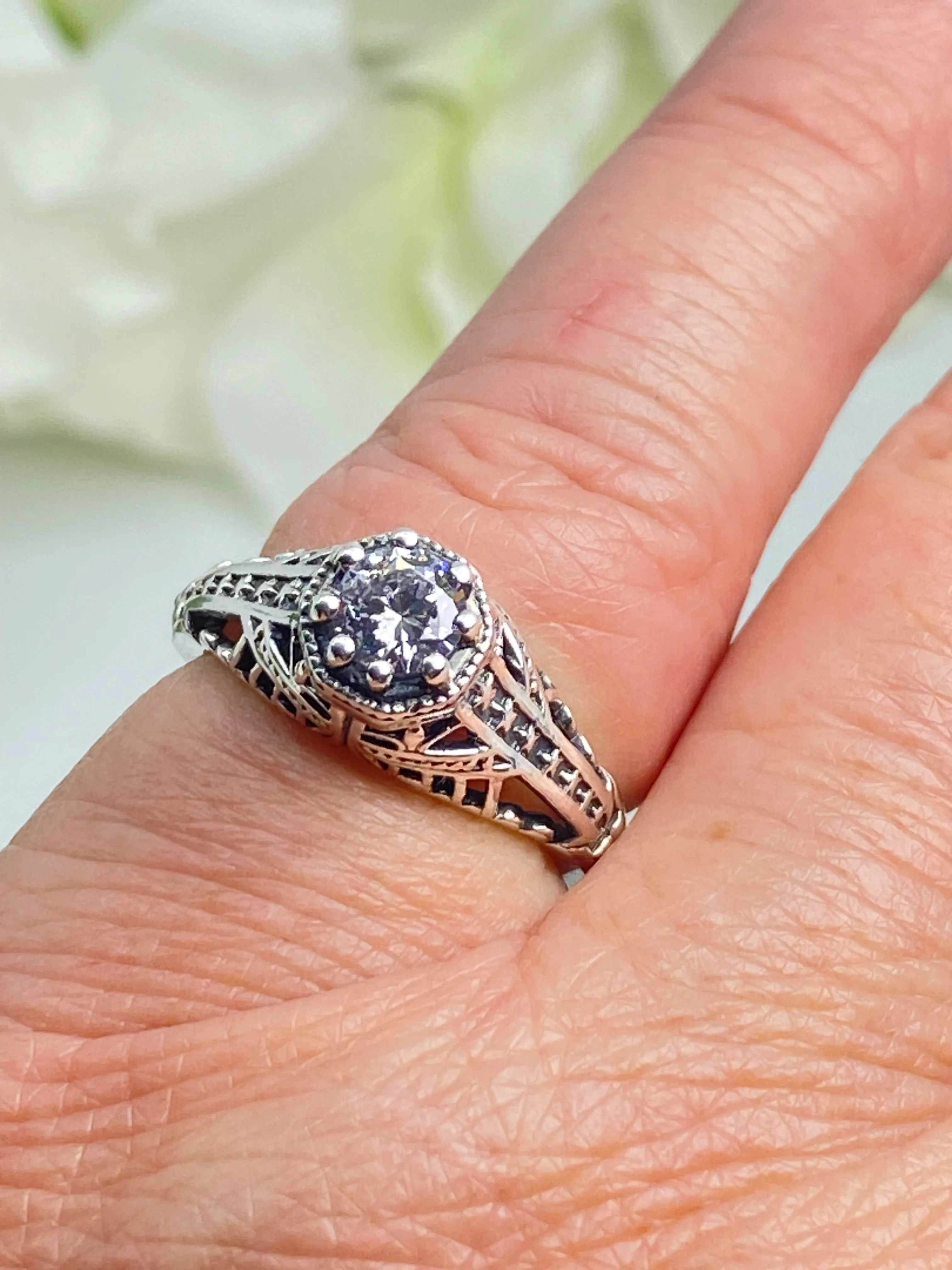 Sparkling White CZ Ring, Round Gem, Star Arch Art Deco Filigree, D165
