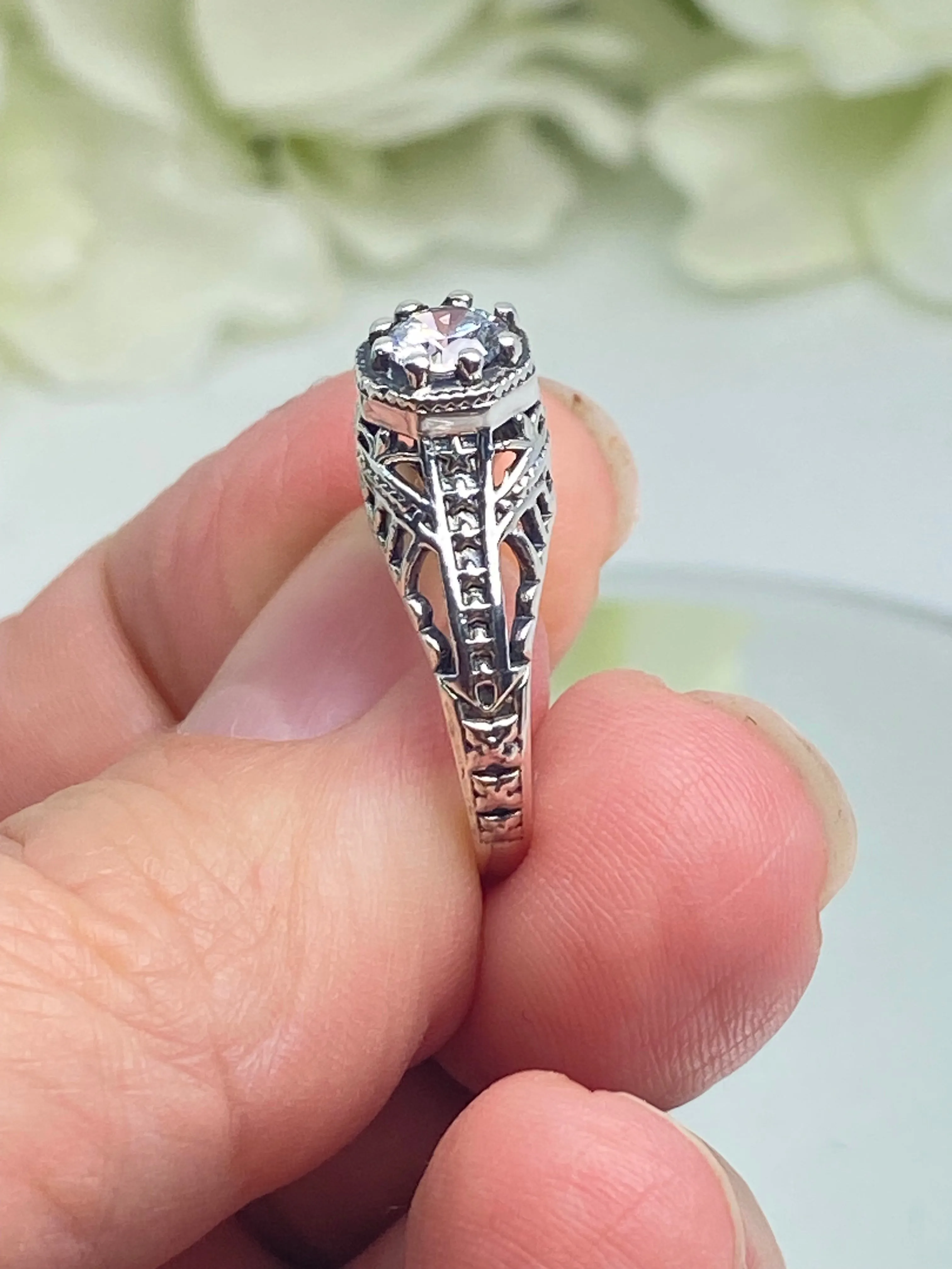 Sparkling White CZ Ring, Round Gem, Star Arch Art Deco Filigree, D165