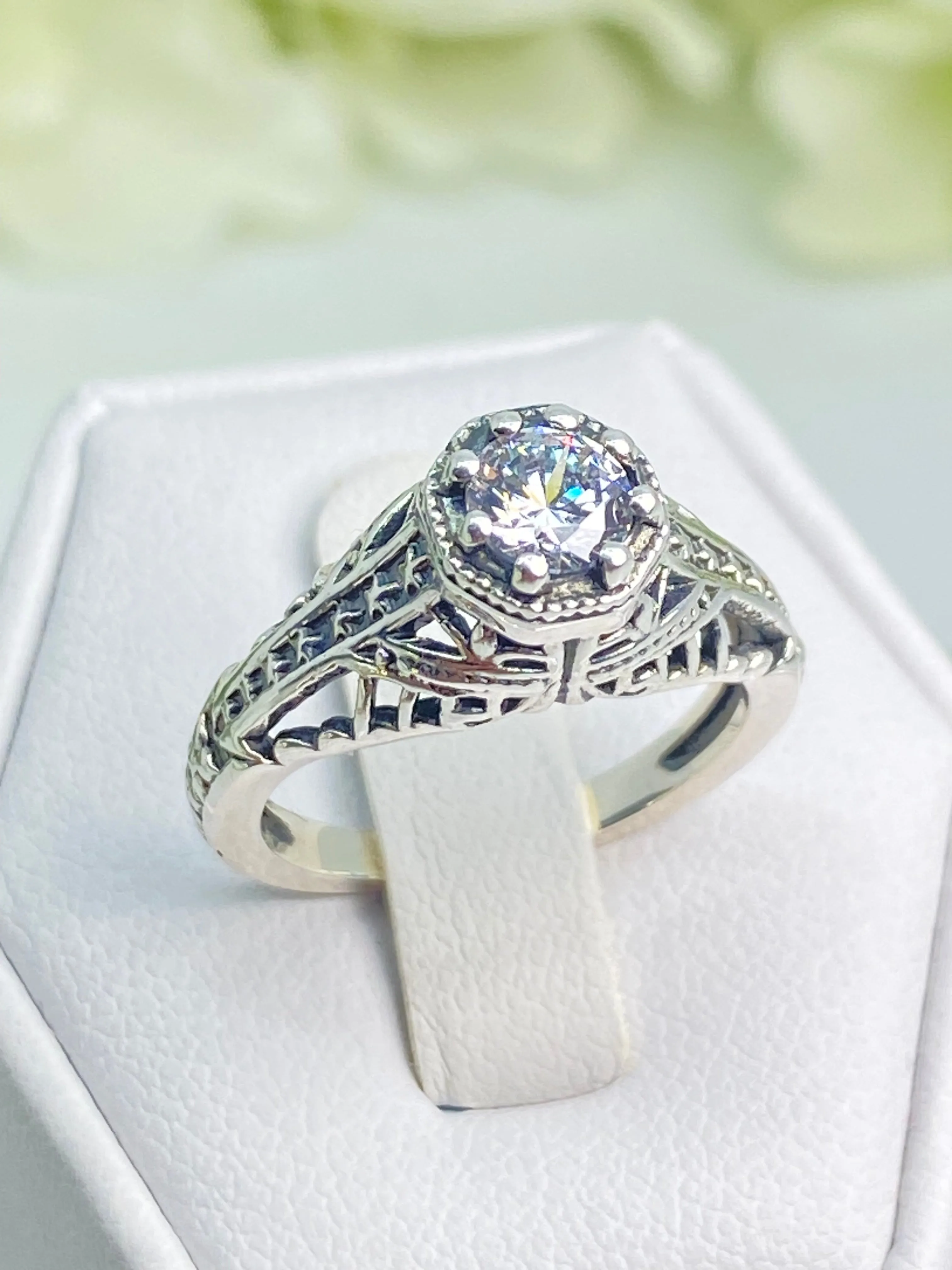 Sparkling White CZ Ring, Round Gem, Star Arch Art Deco Filigree, D165