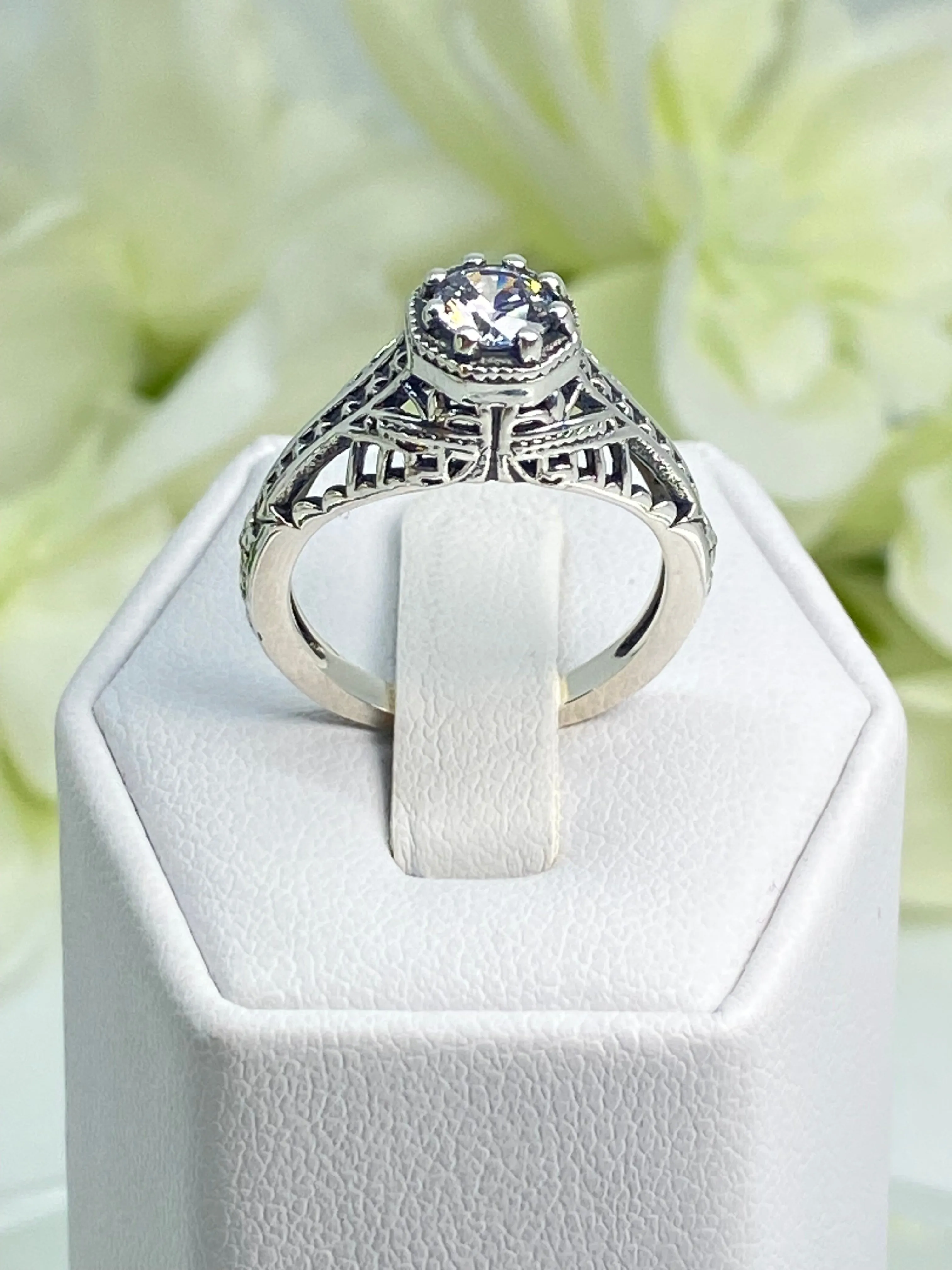 Sparkling White CZ Ring, Round Gem, Star Arch Art Deco Filigree, D165