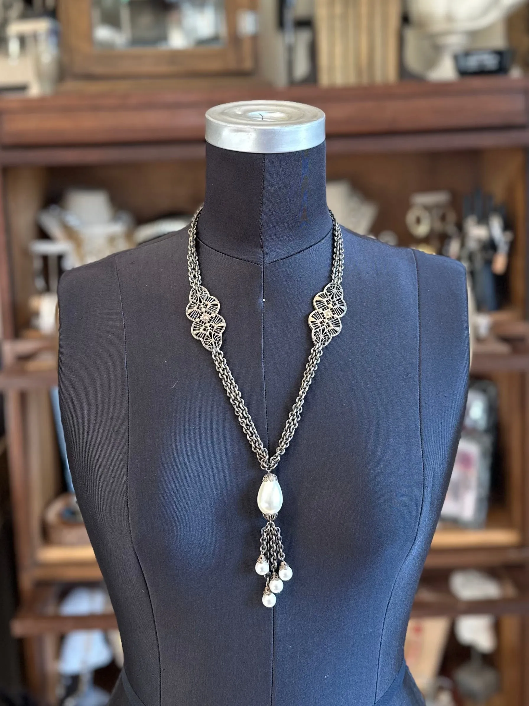 Vintage 1930s Art Deco Brass Filigree Panel Baroque Teardrop Faux Pearl Pendant Necklace 23.75”
