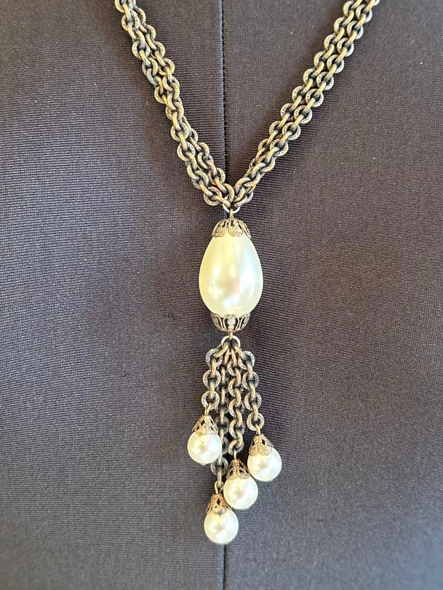 Vintage 1930s Art Deco Brass Filigree Panel Baroque Teardrop Faux Pearl Pendant Necklace 23.75”