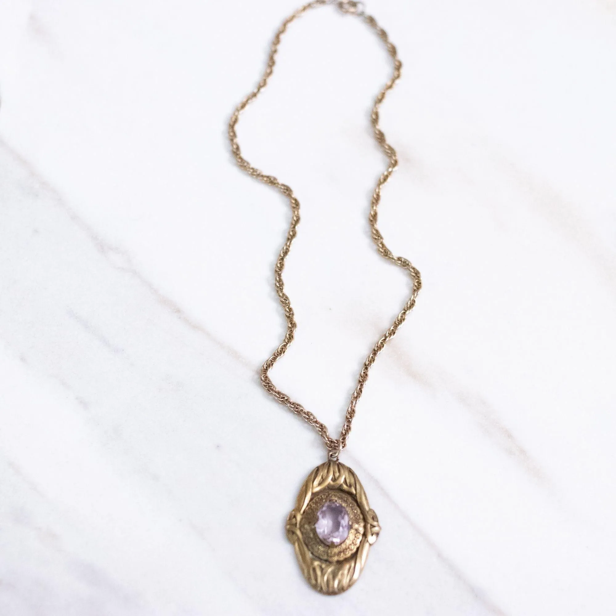 Vintage Art Deco Alexandrite Pendant Necklace