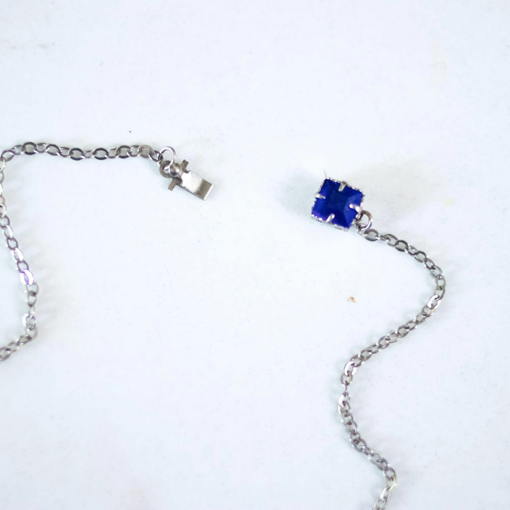 Vintage Art Deco Blue Crystal Lavalier Necklace