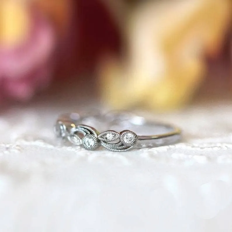 Vintage Leaf & Vine Art Deco Wedding Band