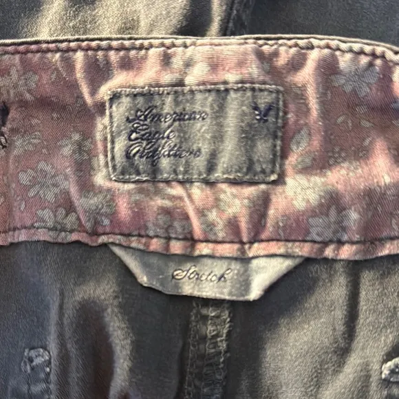 Women's Gray Button-Detail Shorts