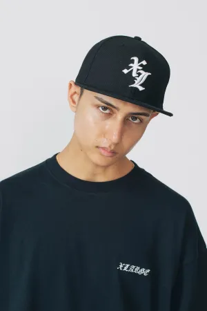 XLARGE × NEW ERA 9FIFTY CAP - BLACK
