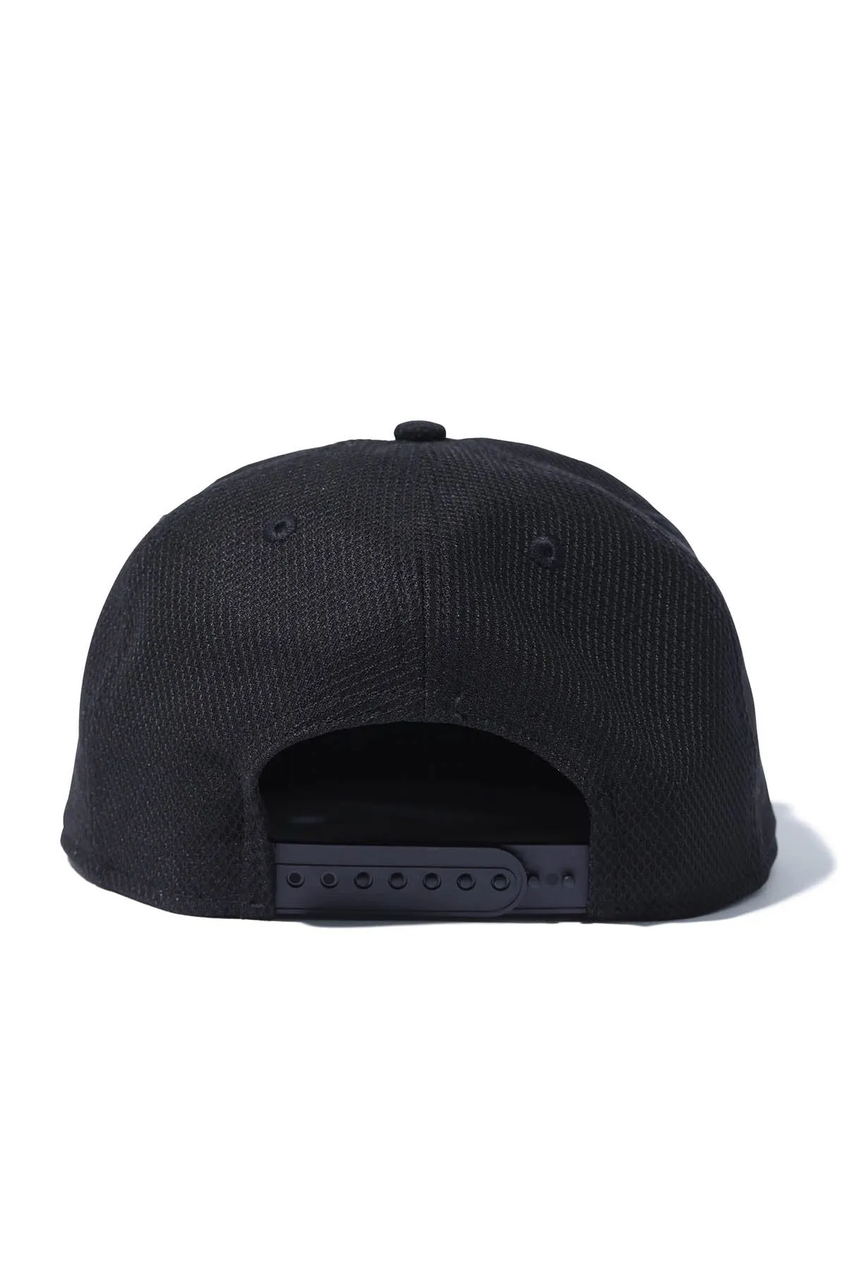 XLARGE × NEW ERA 9FIFTY CAP - BLACK